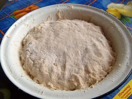 Pie burgonyával (lépésről lépésre recept fotókkal)