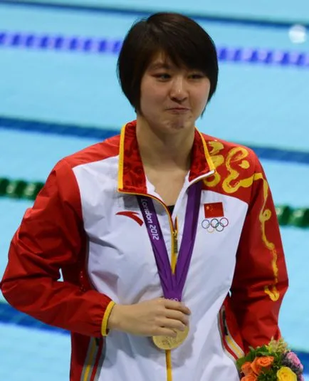 Miért van szükség a kínai sportolók fej és vállak fölött a többi 2012-es olimpia