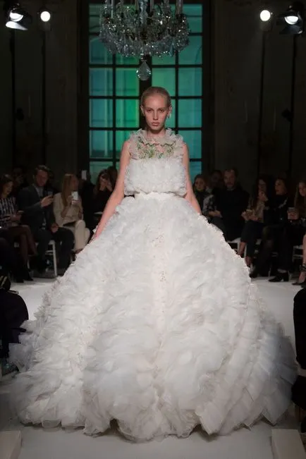 Рокли пролет-лято 2017 от Giambattista Valli