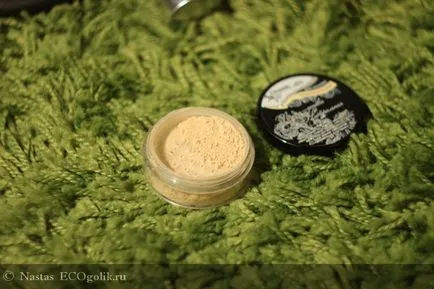 bază №2 naturale Pulbere-ton, cu efect mat, 10 chocolatte spf - Nastas ekoblogera Review