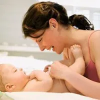 Fejlesztése a gyermek 6 hónapos, a gyermek nem turbékol (6 hónap)