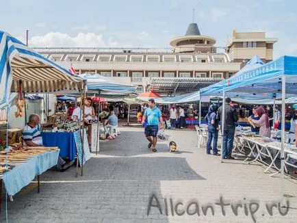 Piața din Kemer