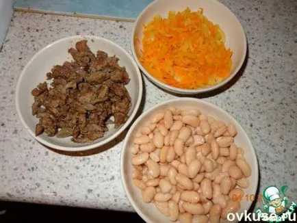 Saláták csirke és marha máj (válogatás) - egyszerű receptek