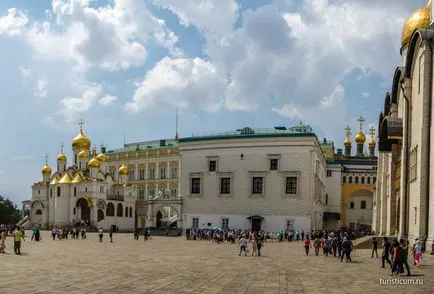 Катедралата площад на Кремъл в Москва