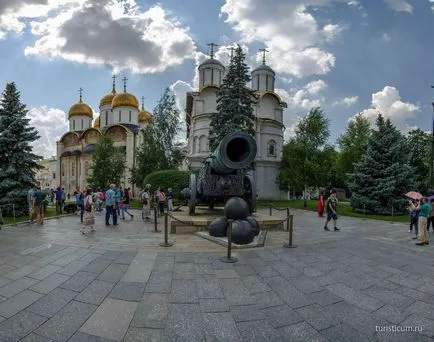 Катедралата площад на Кремъл в Москва