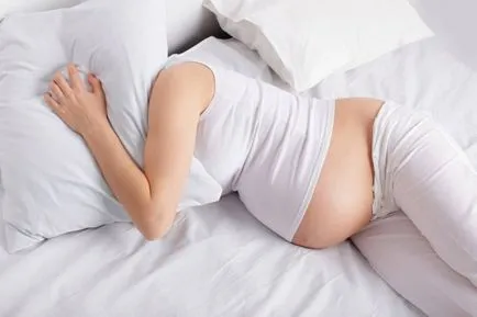 Alvás a terhesség alatt a korai és késői szakaszában