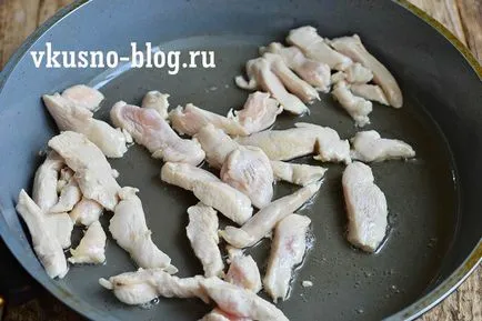 Pirított csirke zöldségekkel, egy recept lépésről lépésre