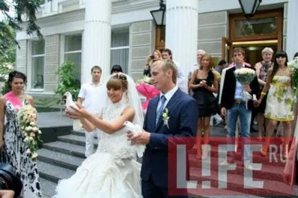 Esküvői Denis Glushakov - hírek FC Lokomotiv