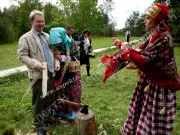 Традиционната сватбена церемония в Vitoslavlitsy
