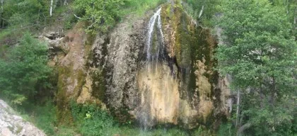 Cascada Assinsky în Urali