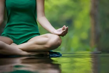 7 egyszerű testhelyzetek a meditáció, a szél és a víz