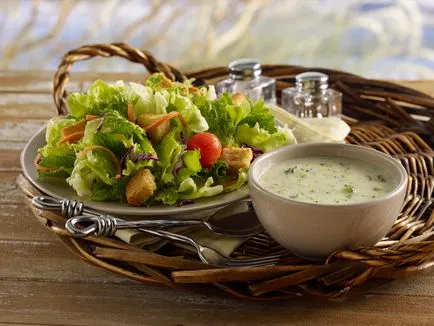 Că mânca mai întâi o salată sau supă