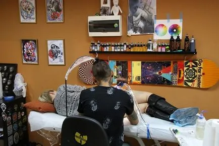 Történetek Kazan tattooists macska énekes Maksim diamond alatt a hidzsáb, és a valódi - nyasha