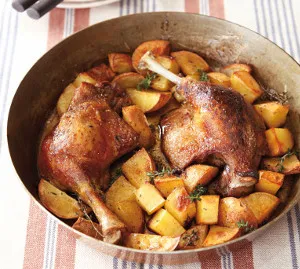 Как да се готви патица във фурната, така че е сочно, вкусно и ароматно
