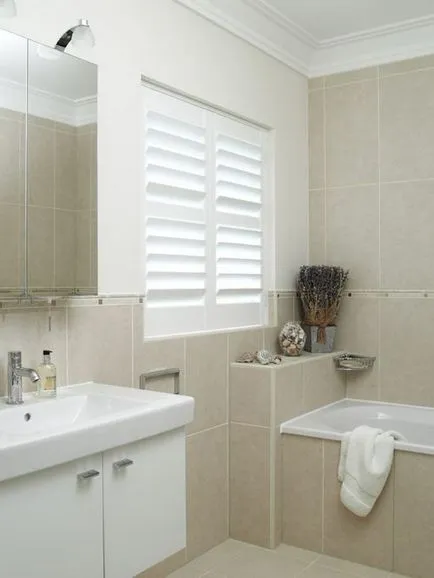Hogyan szereljük PVC fal panelek a fürdőszobában méret, fotó- és videoszerkesztő nedvességálló panelek
