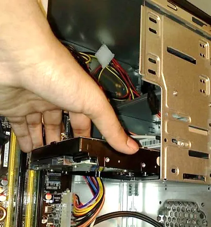 Cum de a conecta un al doilea hard disk la computer