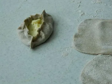 Cum de a găti wicketuri Karelia fabricate din făină de secară cu reteta de cartofi cu pas cu pas fotografii - acasă