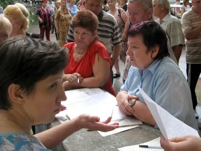 Hogyan válasszuk ki a vezető a ház több családos minta protokoll; dokumentum újraválasztását; szabályok és