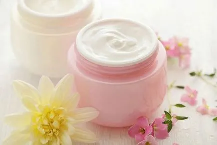 Cum de a alege dreptul de crema anti-imbatranire