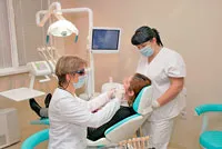 Търговски и общински стоматологични центрове, търсят необходимата стоматологична клиника