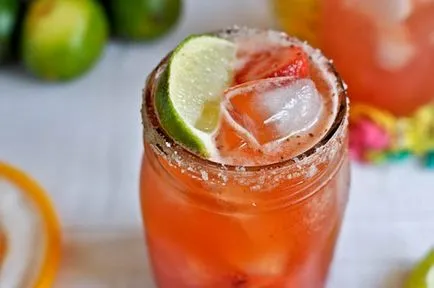 Strawberry Margarita koktél recept otthon