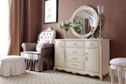 Dresser за ъгъла на спалнята, женски, бели, козметика