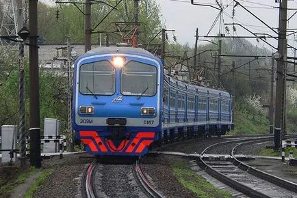 Hogyan lehet eljutni Kijev Harkovból vonattal, busszal, repülővel
