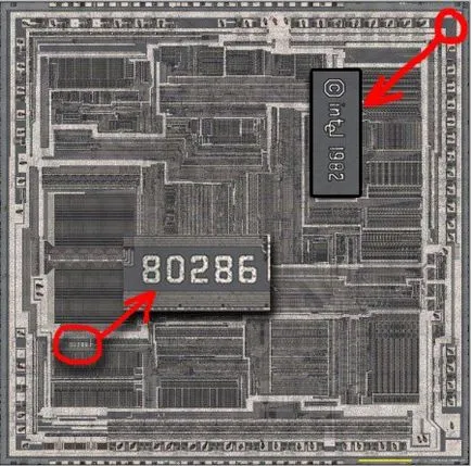 cristal Microprocesor sub microscop