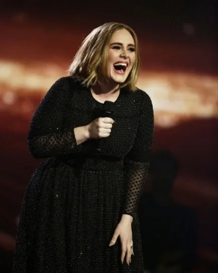 Numărul Ghinion de Grammy-2016 a făcut plânge cantareata Adele
