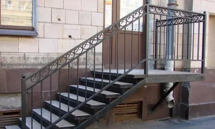 Korlátok lépcsőházak fém szerkezeti elemek saját kezűleg
