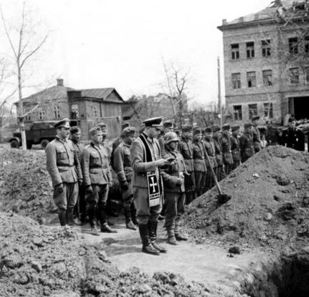 Înmormântarea Armatei Roșii și Wehrmacht-ului