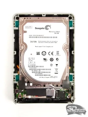 dispozitiv de stocare fără fir Seagate GoFlex prin satelit pentru PC-uri și tablete