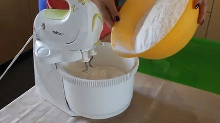 Cukorpasztát fedezésére torta recept lépésről lépésre fotó-video