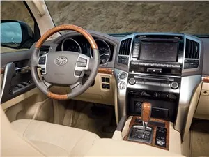Сравнителен тест на Toyota Land Cruiser, Nissan патрул - Сблъсъкът на титаните