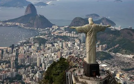 Statuia lui Hristos Mântuitorul din Rio de Janeiro (poveste, fotografii)