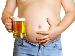 5 tipp, hogy leküzdjék a „sör hasa”