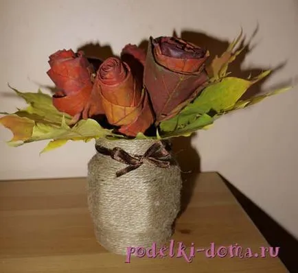 Flori din frunze de arțar trandafiri, o cutie de idei și ateliere