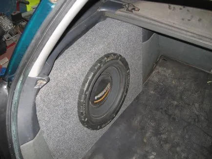 Asigurați-o carcasă „stealth“ subwoofer în aripa - pasionații de automobile Daewoo Nubira