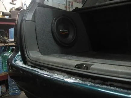 Asigurați-o carcasă „stealth“ subwoofer în aripa - pasionații de automobile Daewoo Nubira