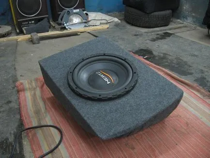 Asigurați-o carcasă „stealth“ subwoofer în aripa - pasionații de automobile Daewoo Nubira