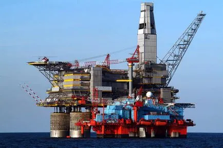 Cum se extrage uleiul în mare ca creat și operează platforma de petrol offshore, Marea Nordului