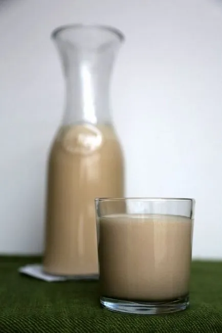 Hogyan inni Baileys koktélok és mit lehet tenni vele