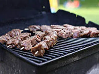 Főzni nyárs marhahús recept egy fotó