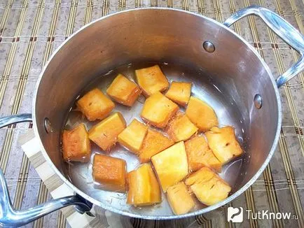 Főzni sütőtök puding recept lépésről lépésre fotók