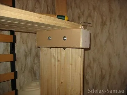 Pat dublu cu un lift și două compartimente pentru lucruri (1400h2000) face singur, DIY