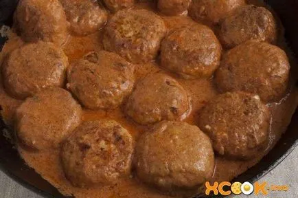 Csirke húsgombóc rizzsel - főzés recept egy fotó