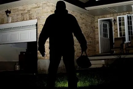 Spargerile în apartament care atenteze de multe ori hoții și cum să vă protejați de la ei