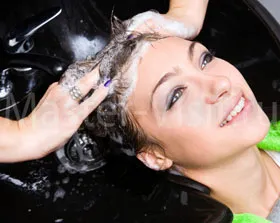tratamente pentru păr în salon și la domiciliu la cele mai bune preturi la Moscova