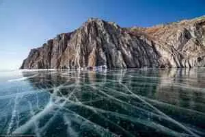 Ледът на езерото Байкал, полезна информация, невидимия свят
