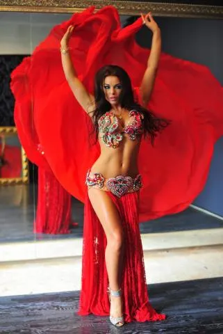 Марк ориенталски танци от световна класа звезди - Алла Kushnir - майсторски класове - танц портал